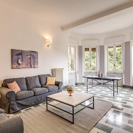 Aweshomeitaly - Bay Windows Apartment Специя Экстерьер фото